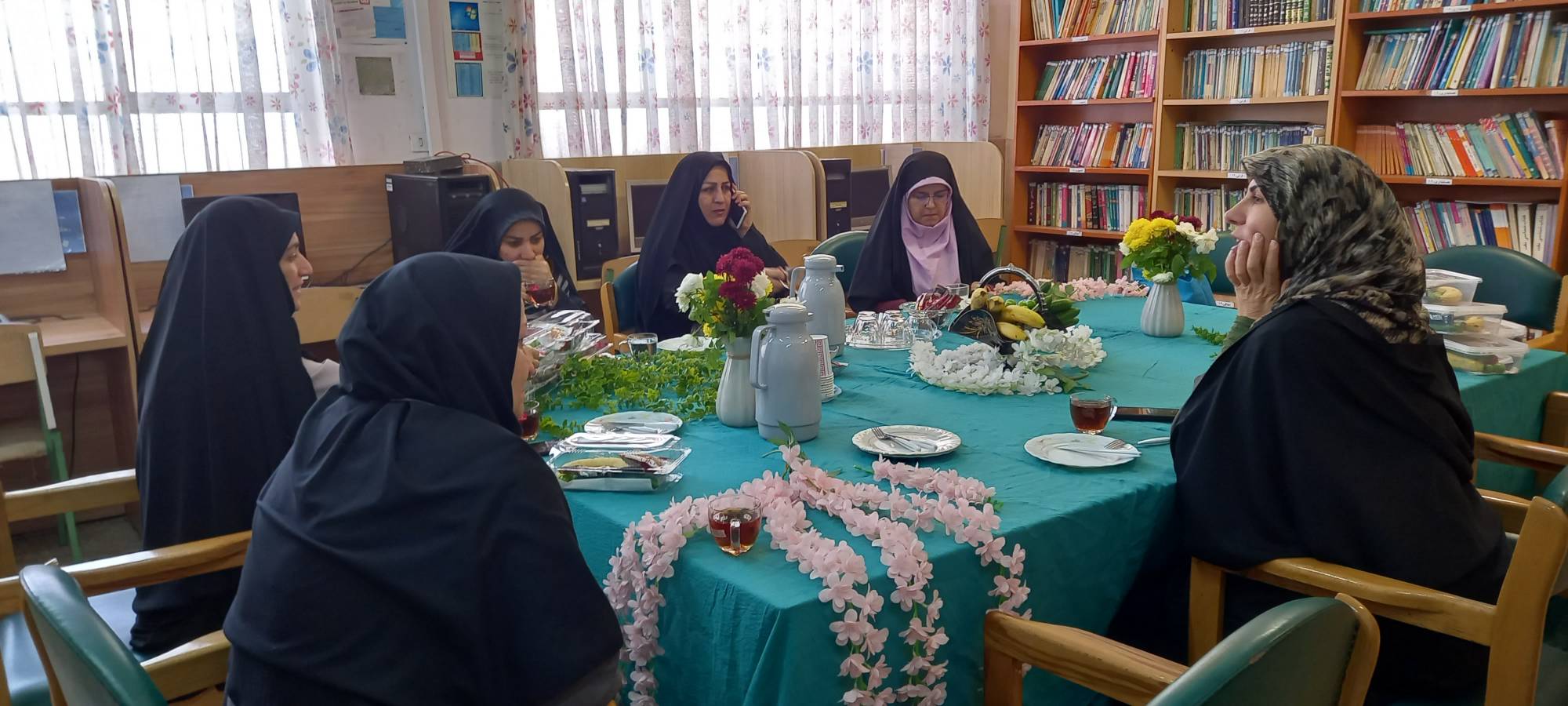 هنرستان فنی دختران